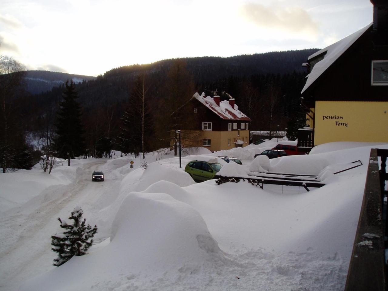 Pension Kubat Spindleruv Mlyn Exterior photo